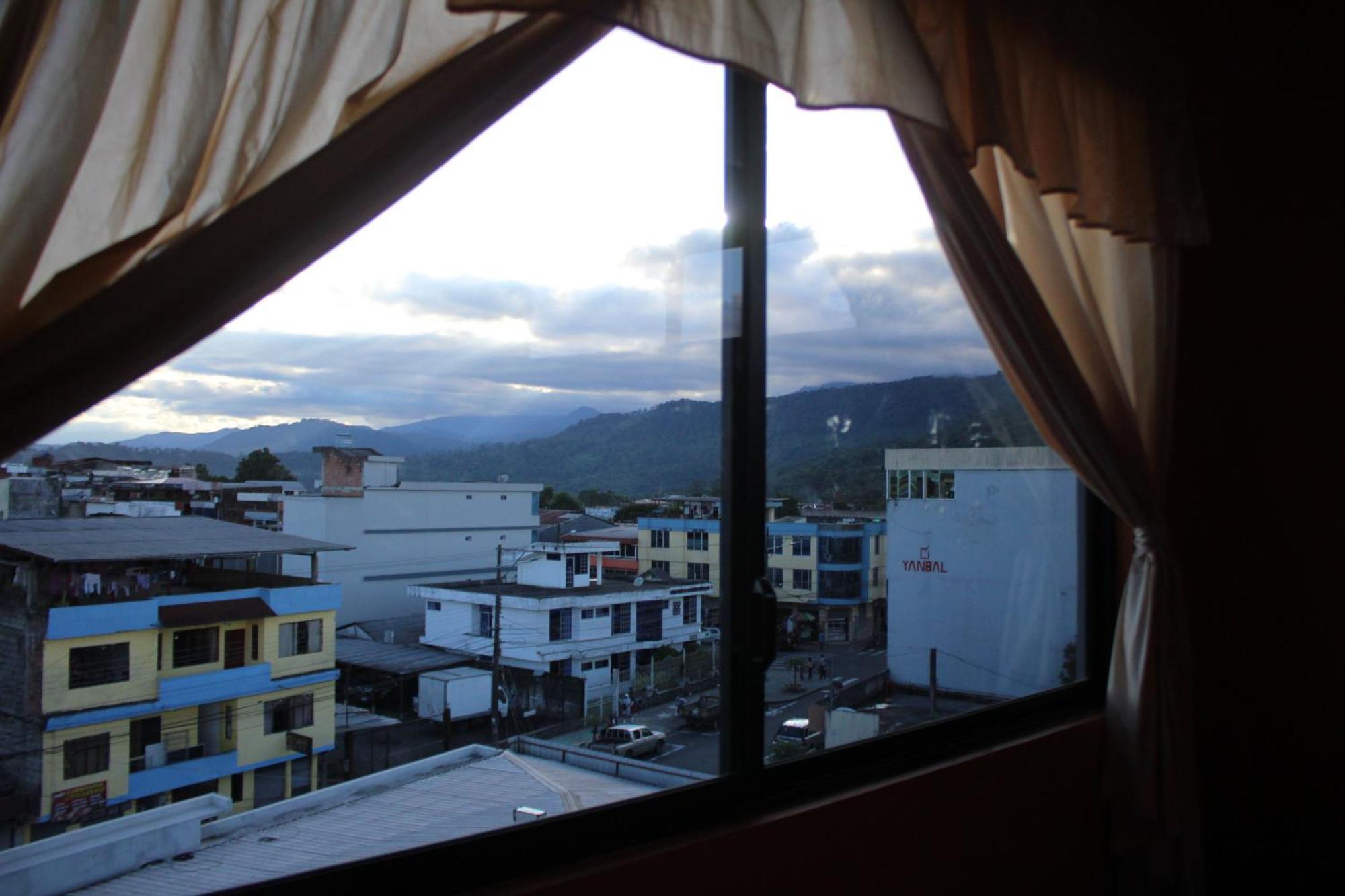 Centro Macas Apartment ภายนอก รูปภาพ